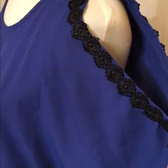 Top - Picture 4 of 8